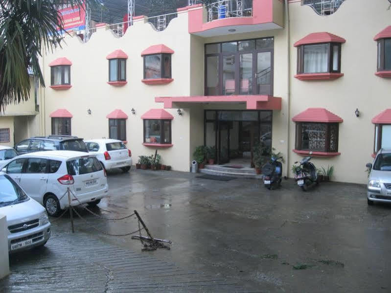 Treebo Trend Mussoorie Club Hotel Dehradun Luaran gambar