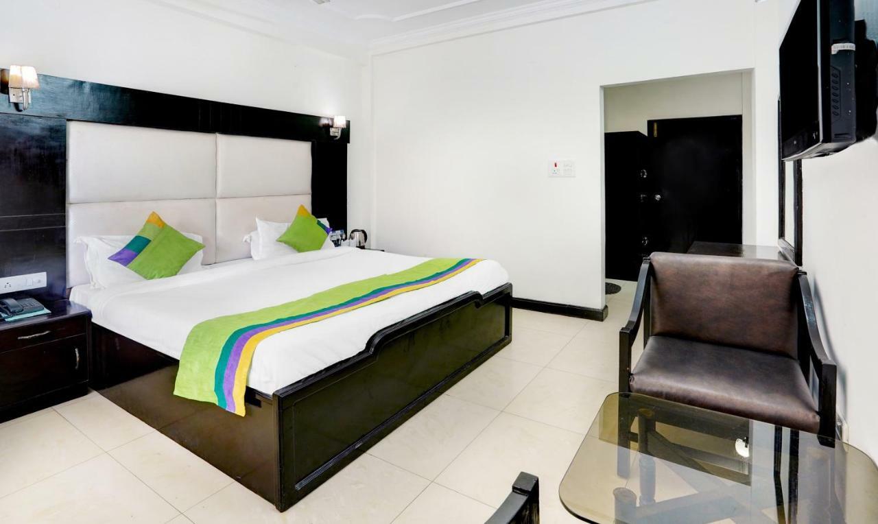 Treebo Trend Mussoorie Club Hotel Dehradun Luaran gambar