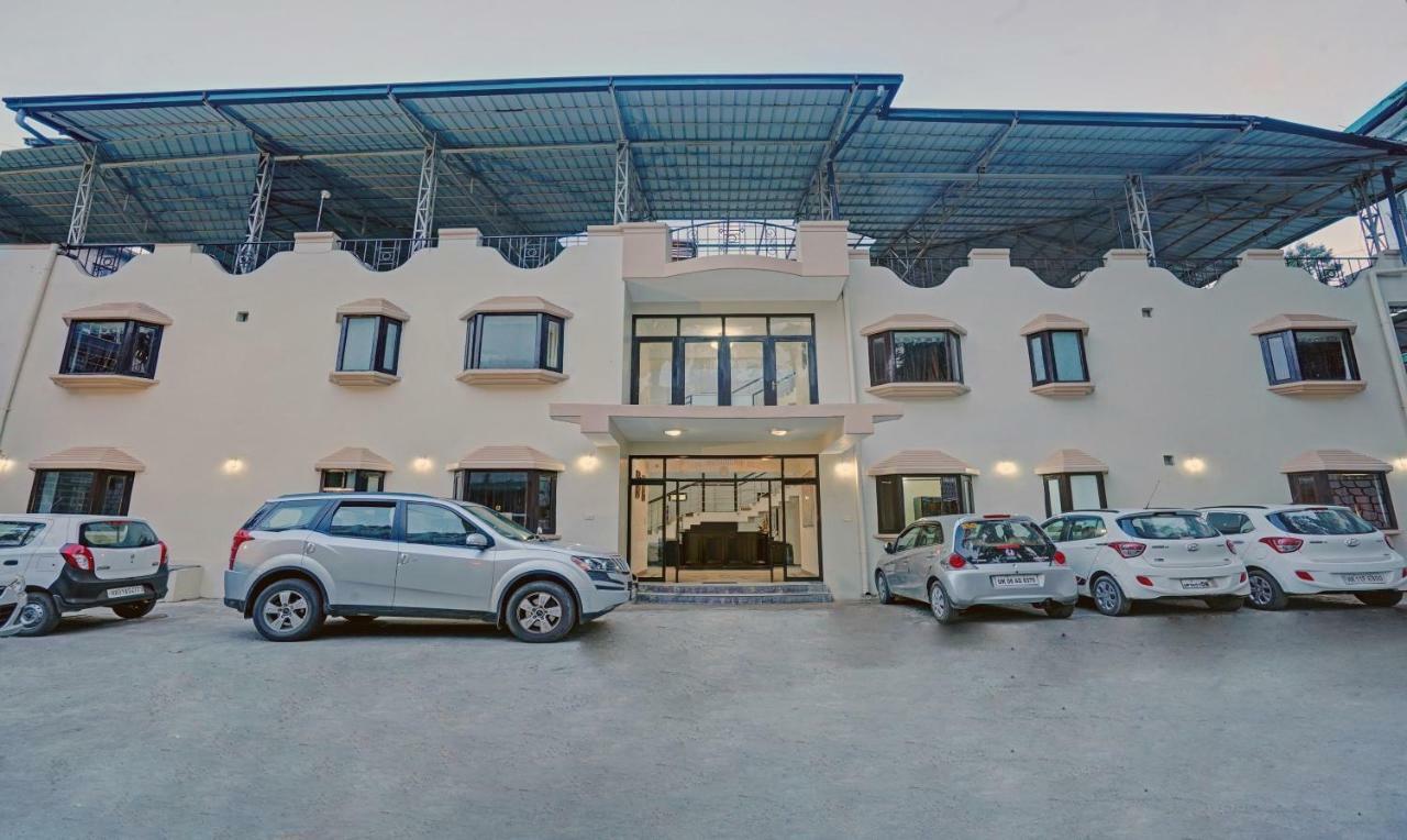 Treebo Trend Mussoorie Club Hotel Dehradun Luaran gambar